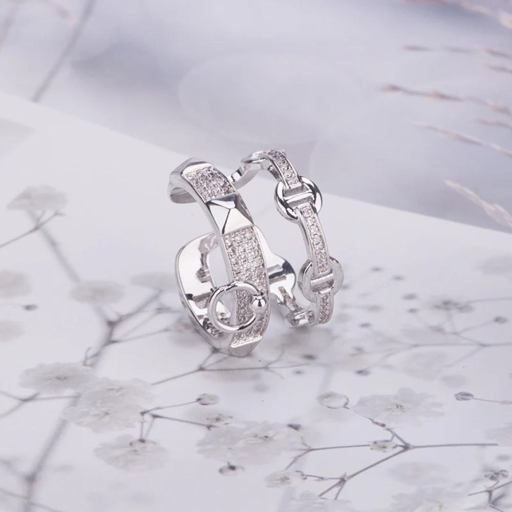 Double the Bling Rings - Picture 4 of 4